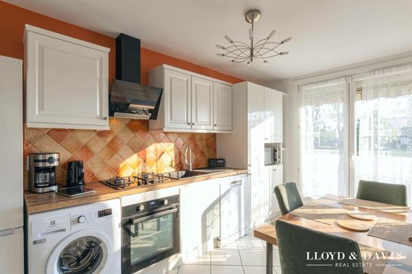 Seyssinet-Pariset – T3/T4 87 m² | Grand balcon 20 m² | Vue dégagée sur le Vercors