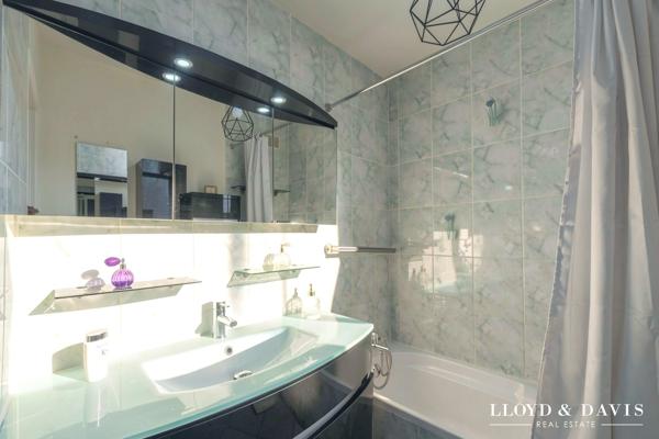 Seyssinet-Pariset – T3/T4 87 m² | Grand balcon 20 m² | Vue dégagée sur le Vercors