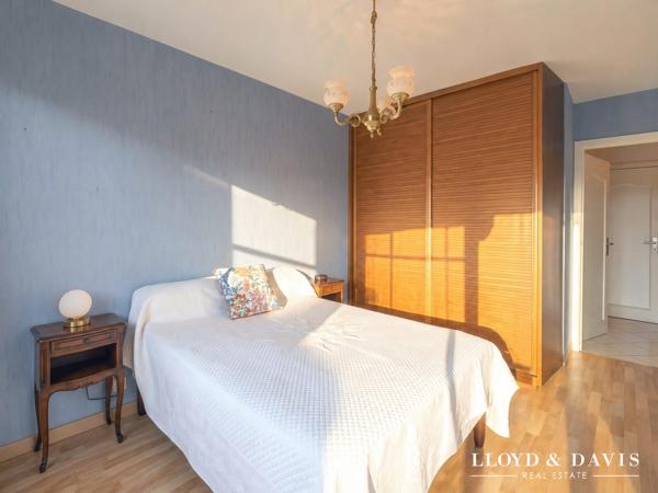 Seyssinet-Pariset – T3/T4 87 m² | Grand balcon 20 m² | Vue dégagée sur le Vercors