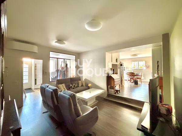 MAISON À VENDRE DE 5 PIÈCES DE 135,00 M²