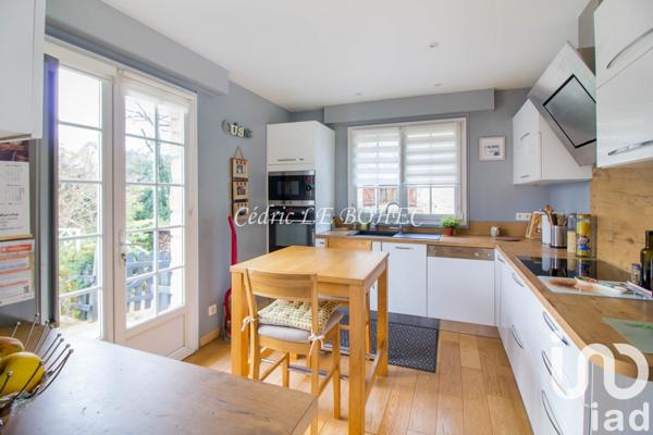 Maison 6 pièces de 160 m² à Beauchamp (95250)