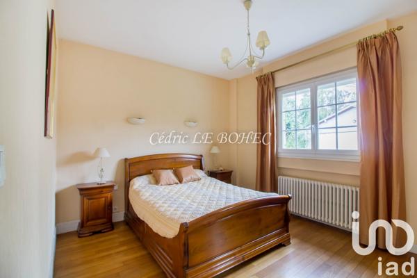 Maison 6 pièces de 160 m² à Beauchamp (95250)