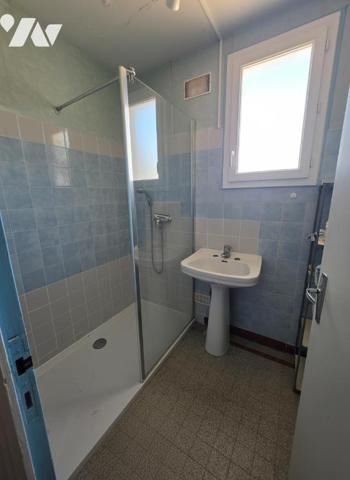 Maison familiale 4 chambres – Grand terrain – Neuillé-le-Lierre