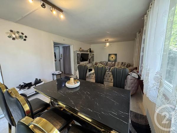 Appartement F4 à vendre  4 pièces - 73,07 m 2   LIMEIL BREVANNES  - 94
