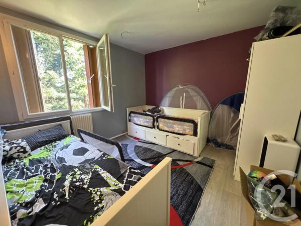 Appartement F4 à vendre  4 pièces - 73,07 m 2   LIMEIL BREVANNES  - 94