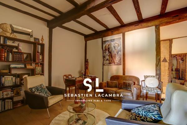 Lisle-sur-Tarn (81310) Maison de ville 6 pièces – Loggia lumineuse, volumes rares & cachet authentique – Garage, cave voûtée