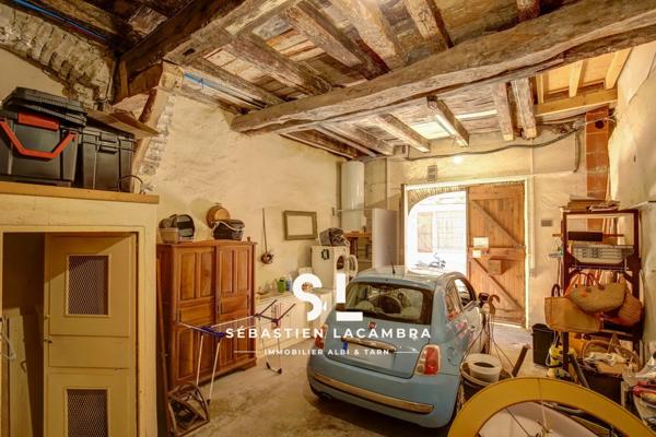 Lisle-sur-Tarn (81310) Maison de ville 6 pièces – Loggia lumineuse, volumes rares & cachet authentique – Garage, cave voûtée