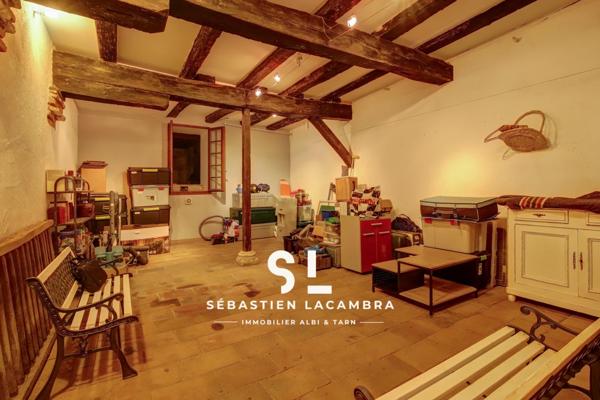 Lisle-sur-Tarn (81310) Maison de ville 6 pièces – Loggia lumineuse, volumes rares & cachet authentique – Garage, cave voûtée