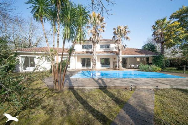 Maison à vendre |                                       Biscarrosse |                                        5 pièces  |  210 m²