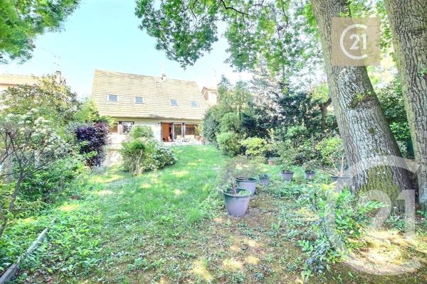 Maison à vendre  9 pièces - 188,10 m 2   LE BLANC MESNIL  - 93