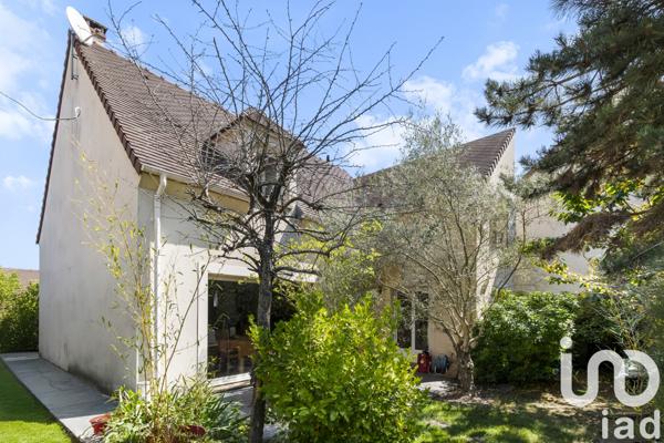 Maison à vendre 7 pièces 198 m² Saclay