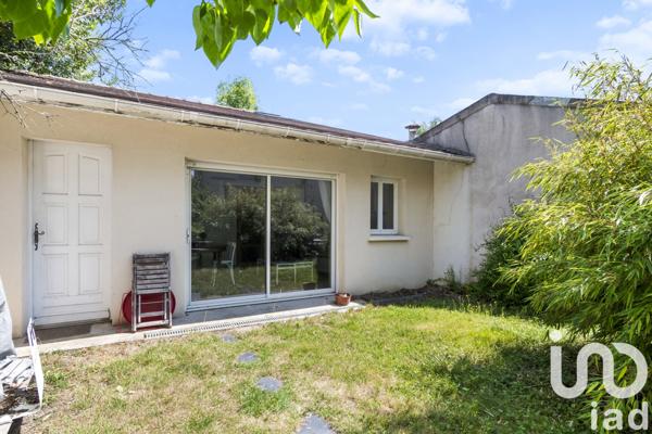 Maison à vendre 7 pièces 198 m² Saclay