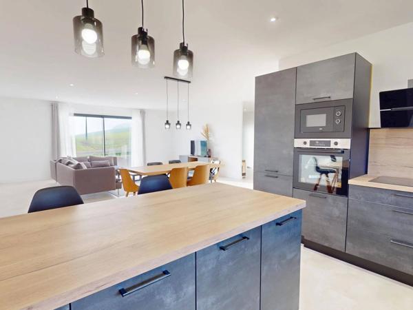 Splendide Réalisation de 146m2 avec 4 Chambres