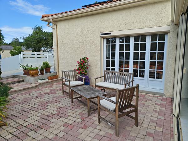 Maison 5 pièces 182 m2 Toutes les caractéristiques