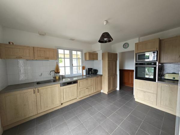 Maison 5 pièces 182 m2 Toutes les caractéristiques