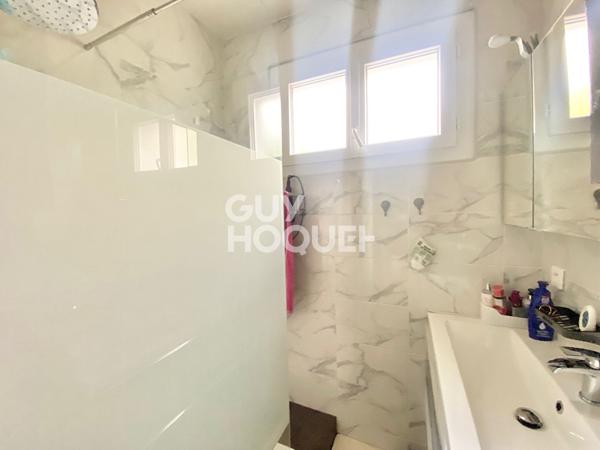 Charmante maison lumineuse de 104m² avec terrasse couverte sur Puyoo.