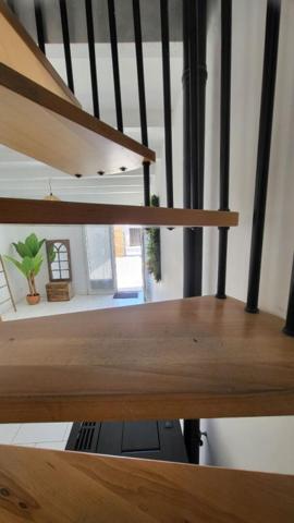 17220 LA JARRIE - MAISON 52 M² SEJOUR 2 CHAMBRES GARAGE - PARKING
