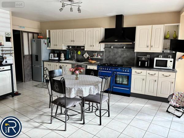 Maison à vendre à Argentré en Mayenne (53210), ref : 53004-1258