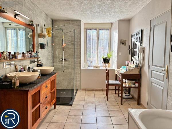 Maison à vendre à Argentré en Mayenne (53210), ref : 53004-1258