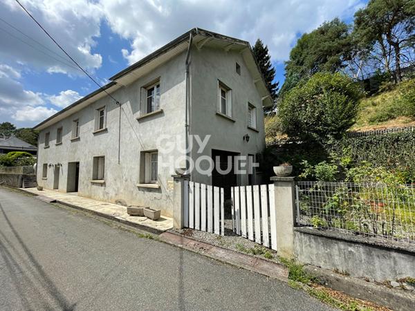 maison de village vue PYRENEES sur TUZAGUET