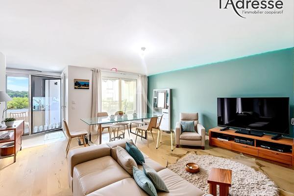 Suresnes Parc Du Château - Appartement 4 pièces 90m² avec balcon, 2 parkings