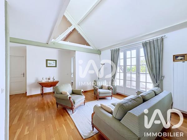 Maison à vendre 9 pièces 209 m² Varennes-Jarcy