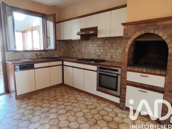 Maison à vendre 5 pièces 109,32 m² Fougères