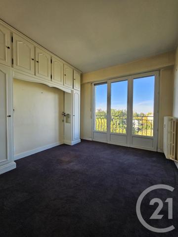 Appartement F4 à vendre  4 pièces - 85,57 m2 ST MAUR DES FOSSES - 94