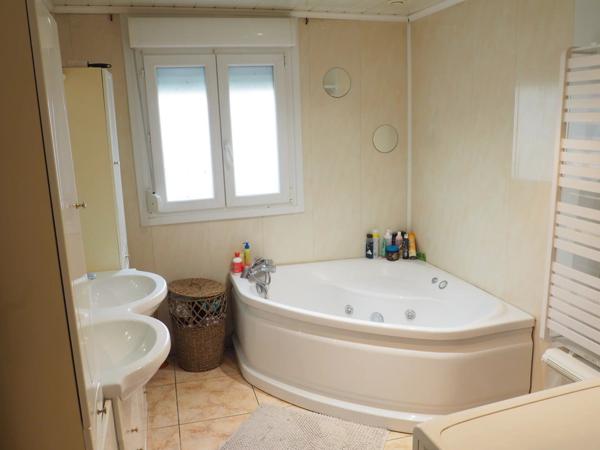 Vente Maison 4 pièces 99 m2 à Bruay-sur-l'Escaut