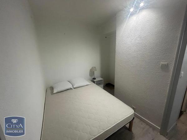 Appartement à louer 2 pièces 26.88m² Fréjus (83600)