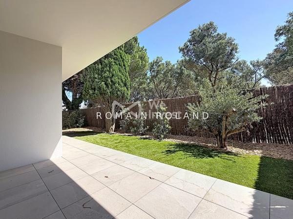 T3 de Standing 72,11m² - RDC Terrasse Jardin et Garage - Mas Vermeil