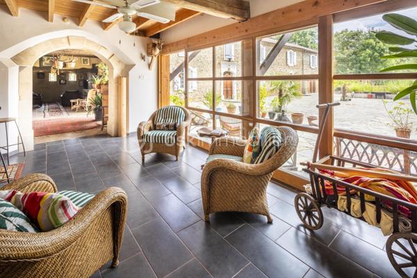Bastide de 401 m²
