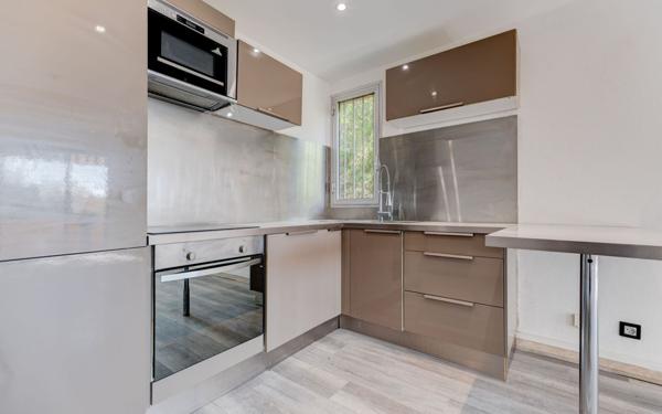 Appartement à vendre    2 pièces • 37 m2 Nice