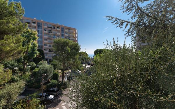 Appartement à vendre    2 pièces • 37 m2 Nice