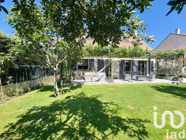 Maison à vendre 5 pièces 231 m² Achères