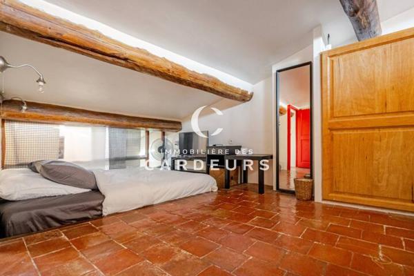 Appartement
                                                                                                                                                                                                                                                                                                                        3 pièce(s)                                                                                                                                                                                                          3 chambre(s)                                                                                                                                                                                                          80  m²