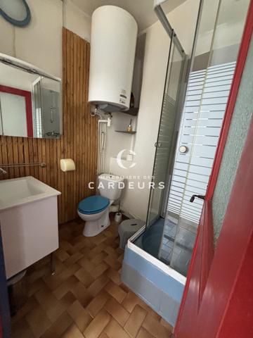 Studio
                                                                                                                                                                                                                                                                                                                        1 pièce(s)                                                                                                                                                                                                                                                                                                                              24  m²