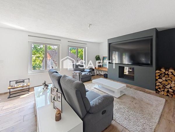 Maison Lumineuse Rénovée avec Goût