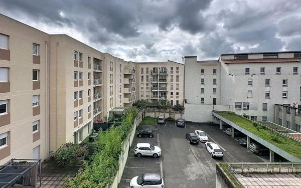 Appartement à vendre    2 pièces • 48 m2 Avignon