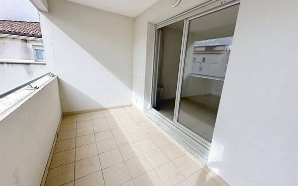 Appartement à vendre    2 pièces • 48 m2 Avignon
