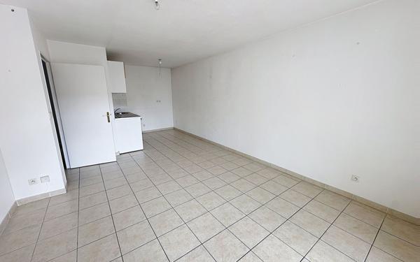 Appartement à vendre    2 pièces • 48 m2 Avignon