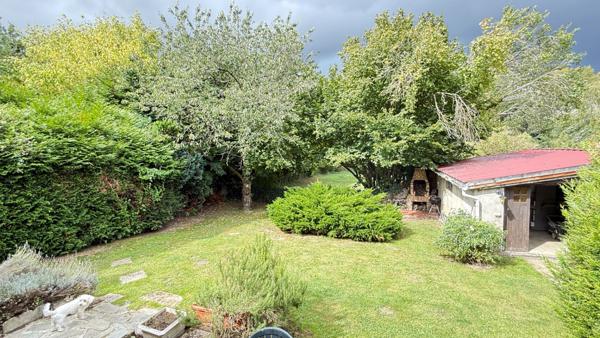 NOAILLES PROCHE , Maison 6 pieces 148 m2, 4 chambres, garage, cave, jardin