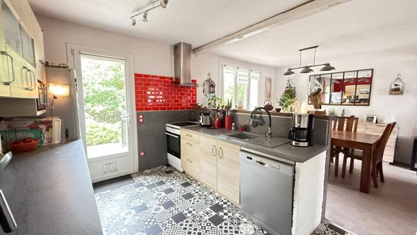 NOAILLES PROCHE , Maison 6 pieces 148 m2, 4 chambres, garage, cave, jardin