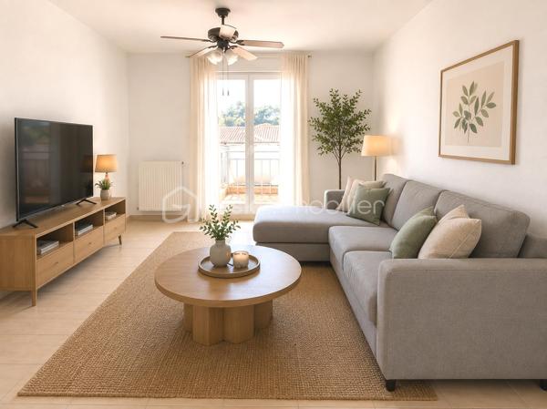 Au 3ᵉ étage d’une résidence sécurisée avec ascenseur,  très bel appartement traversant de 82 m², lumineux et calme.

Séjour donnant sur une cour intérieure 

Terrasse de 5 m²avec vue sur la cour intérieure.

2 chambres.

Salle de bain + WC séparé

Grand garage fermé accès sécurisé  de 28 m²

Résidence récente, entretenue et sécurisée.
La répartition de l’eau est comprise dans les charges.

📍 Quartier recherché du Château, à deux pas du centre-ville, des commerces et des transports.
💡 Projection 3D disponible pour mieux vous projeter !

✅ Atouts : calme, luminosité, sécurité, grand garage, ascenseur.