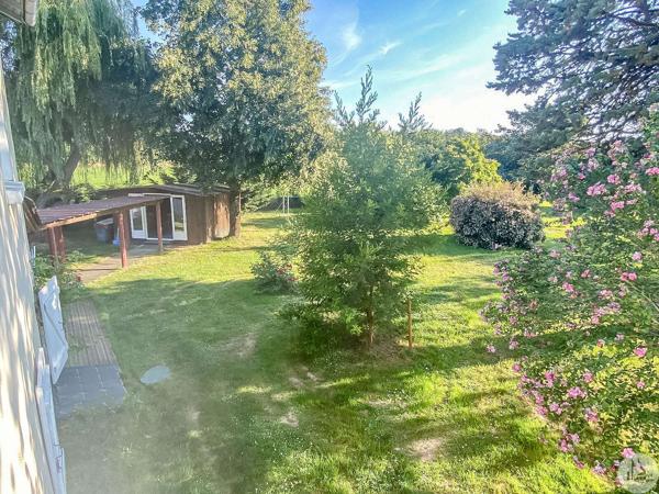 Charmante maison avec dépendances et piscine