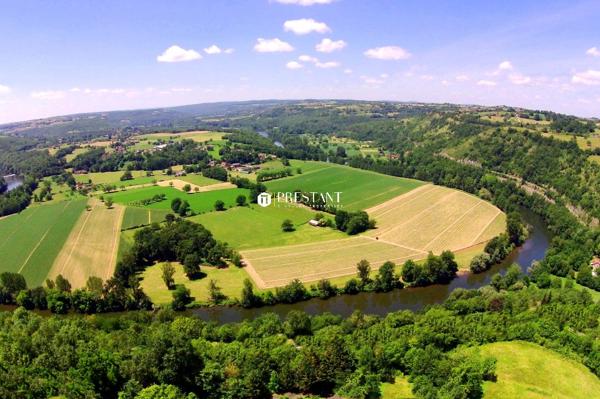 Figeac – Maison de maître avec vue époustoufflante sur la vallée du Lot – 510m2 – totalement restaurée., FIGEAC