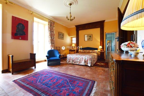 Figeac – Maison de maître avec vue époustoufflante sur la vallée du Lot – 510m2 – totalement restaurée., FIGEAC