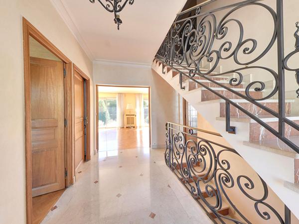 Maison Bry Sur Marne 5 pièce(s) 147m²
