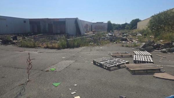 28100 DREUX - TERRAIN  5686 m2 sur ZONE COMMERCIALE & D'ACTIVITES NORD
