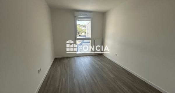 Location Appartement 4 pièces 75.6 m² - Provins 77160